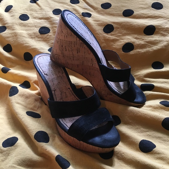 Nine West 2" wedge heels size 37 - Picture 1 of 1